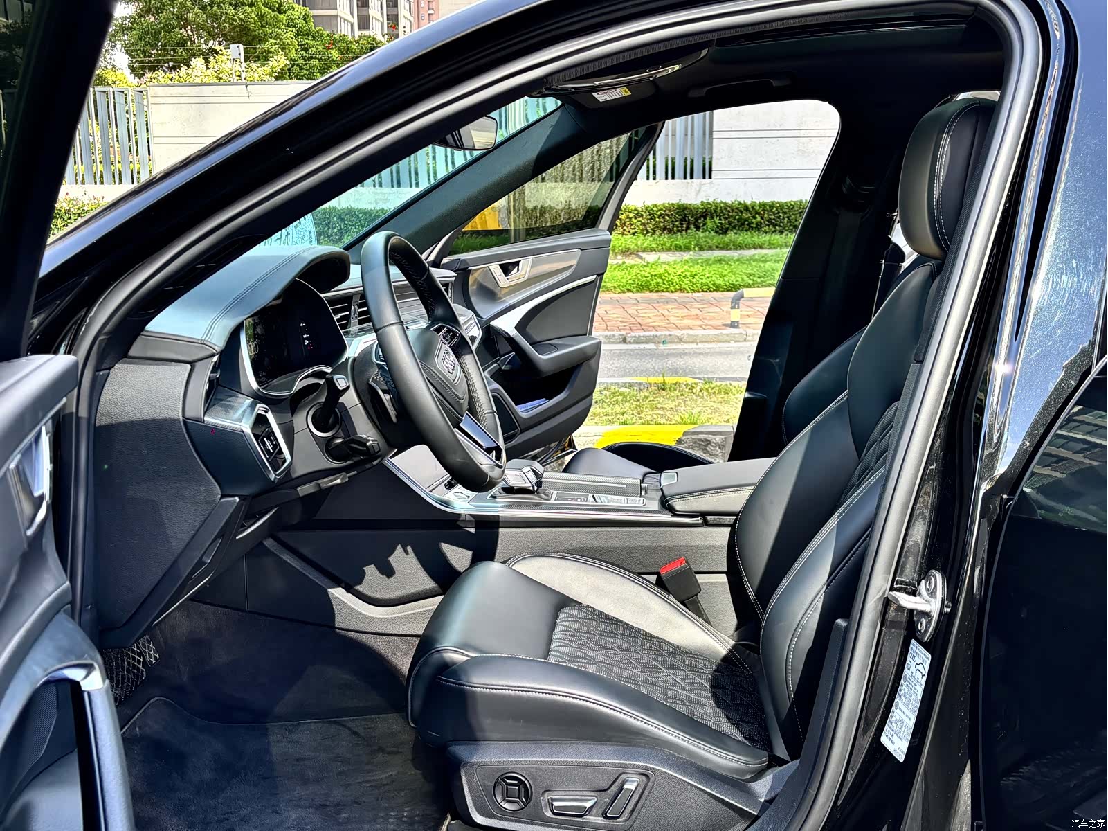 Audi A6L, 2025 8