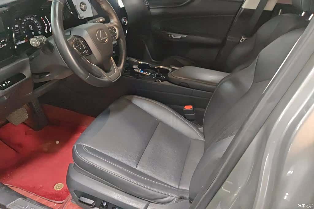 Lexus NX, 2023 9
