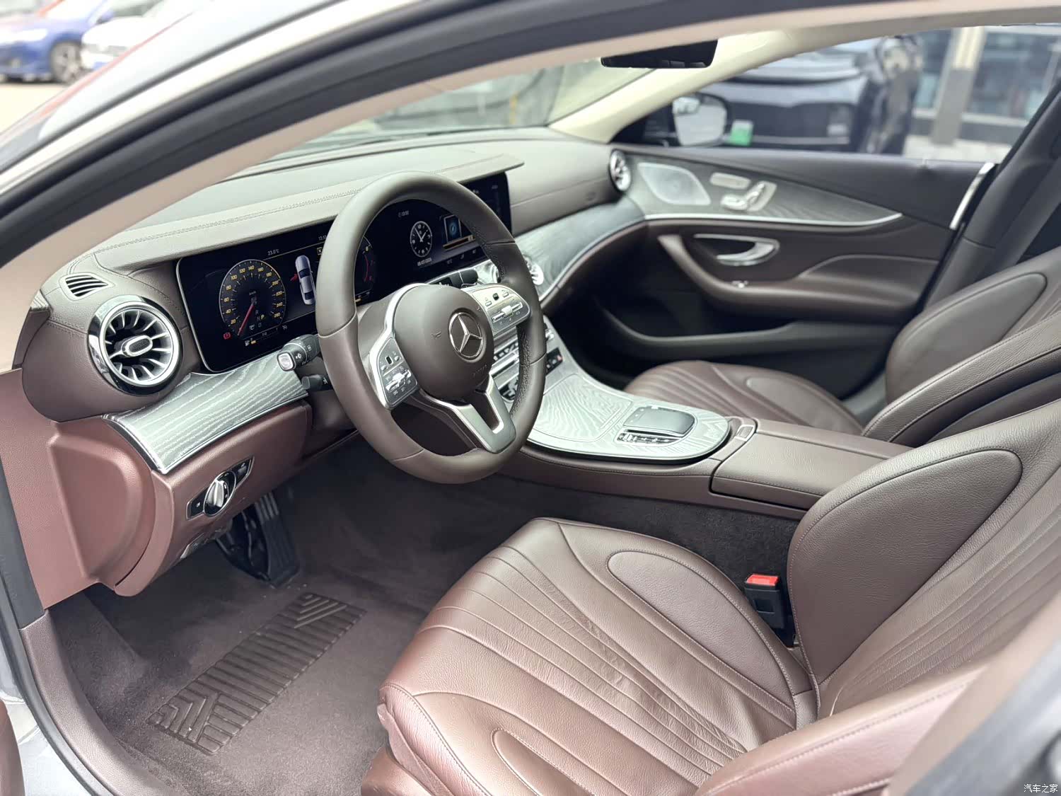 Mercedes-Benz CLS, 2019 4