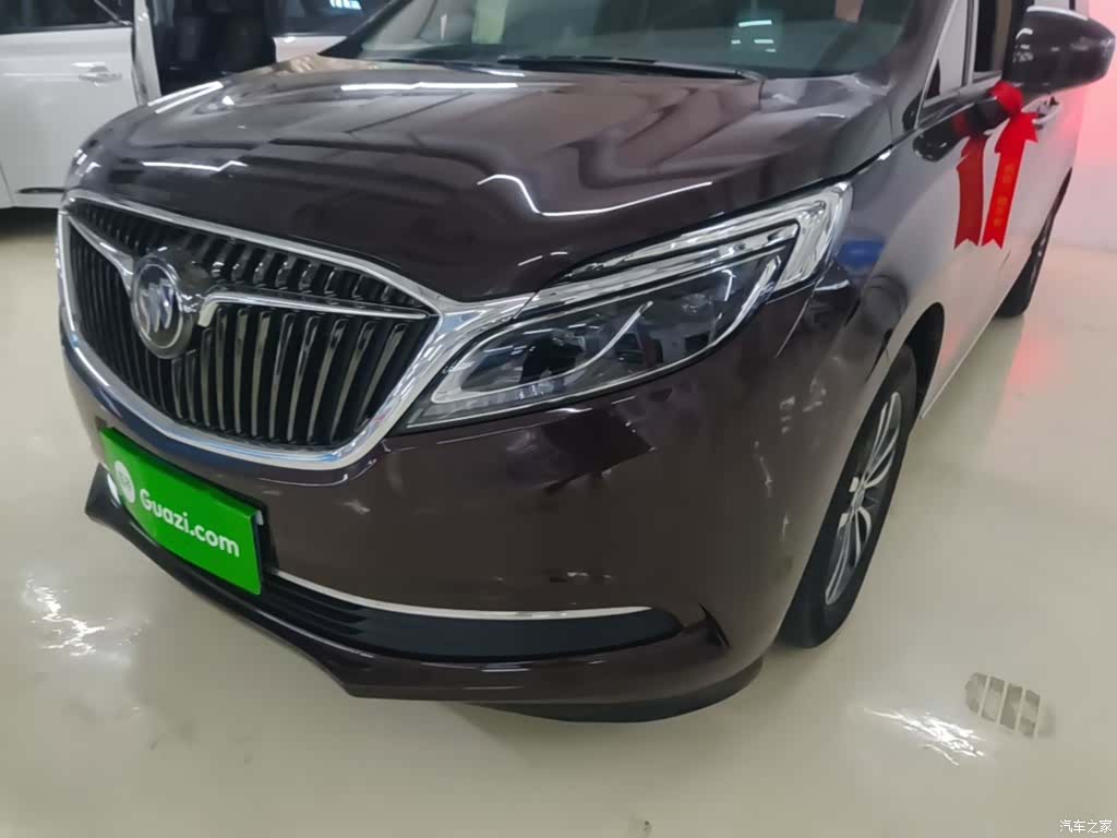 Buick GL8, 2018 24