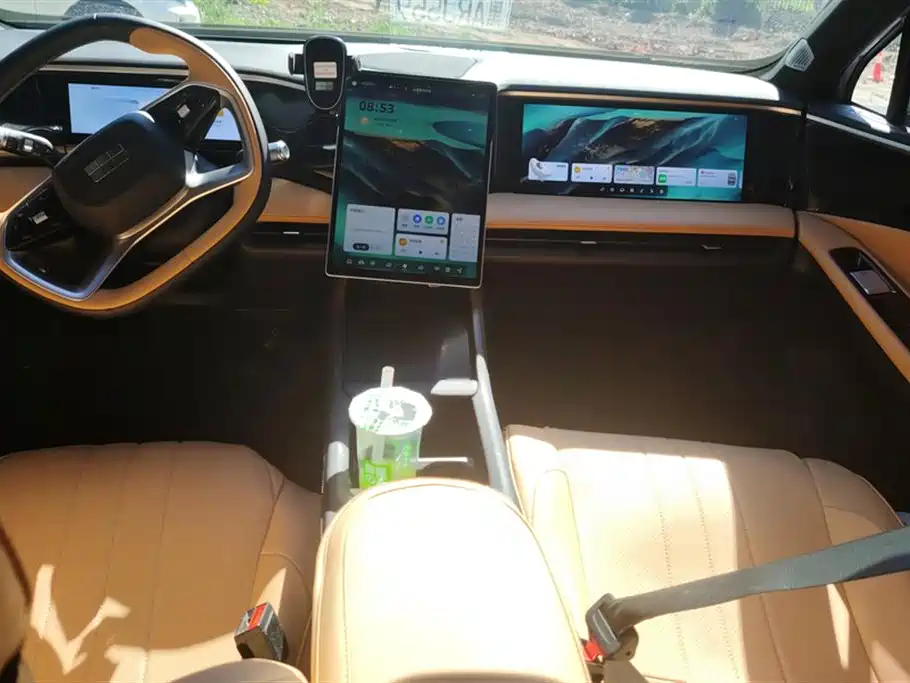 Geely Galaxy Galaxy L7