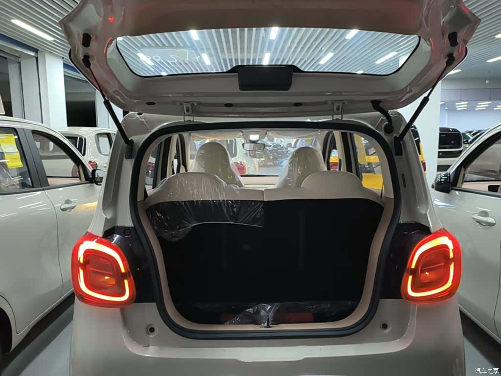 Wuling MINIEV, 2026 19