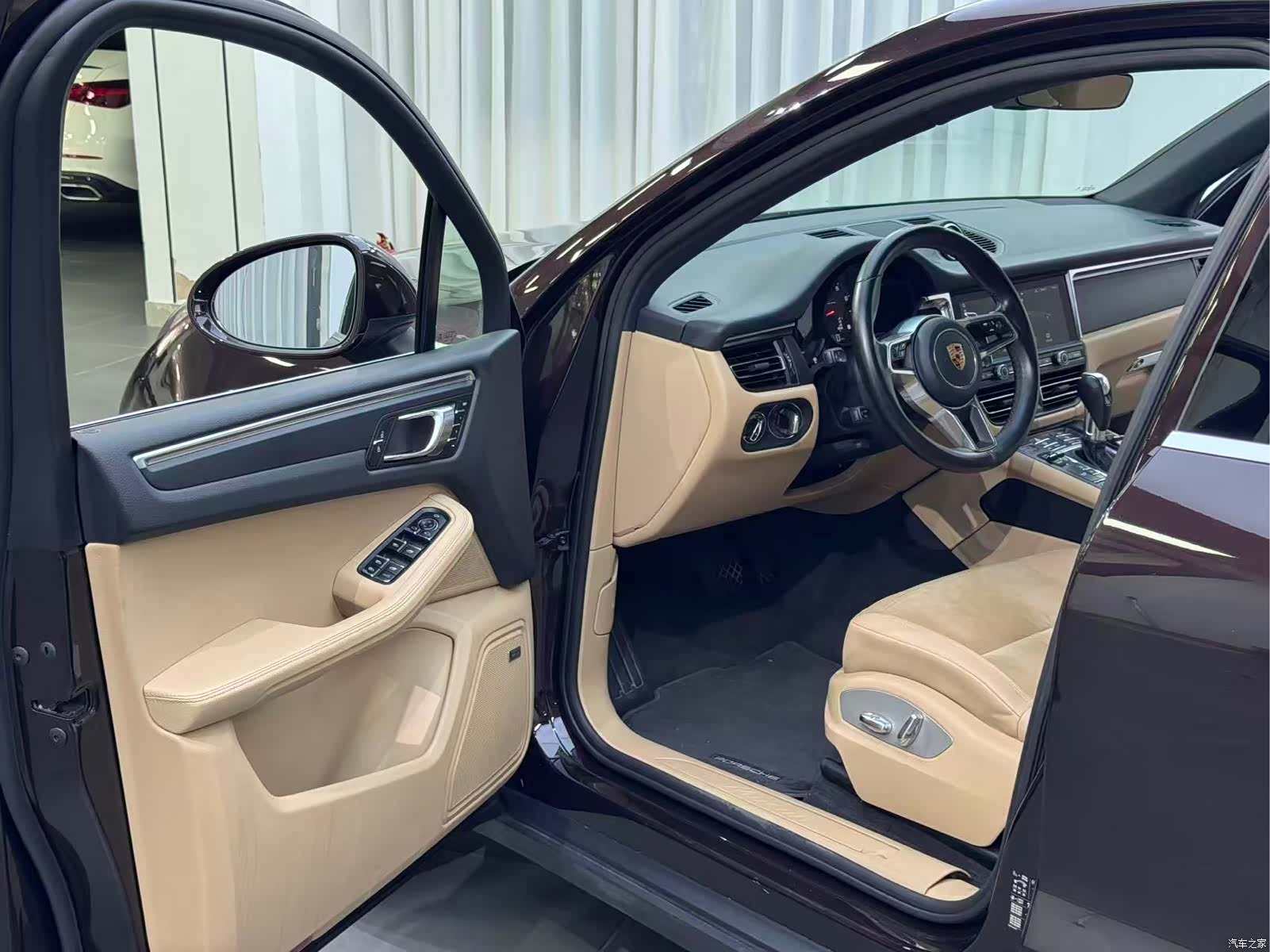 Porsche Macan, 2020 4