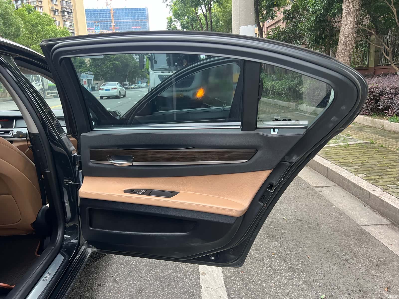 BMW 7 Series, 2014 23