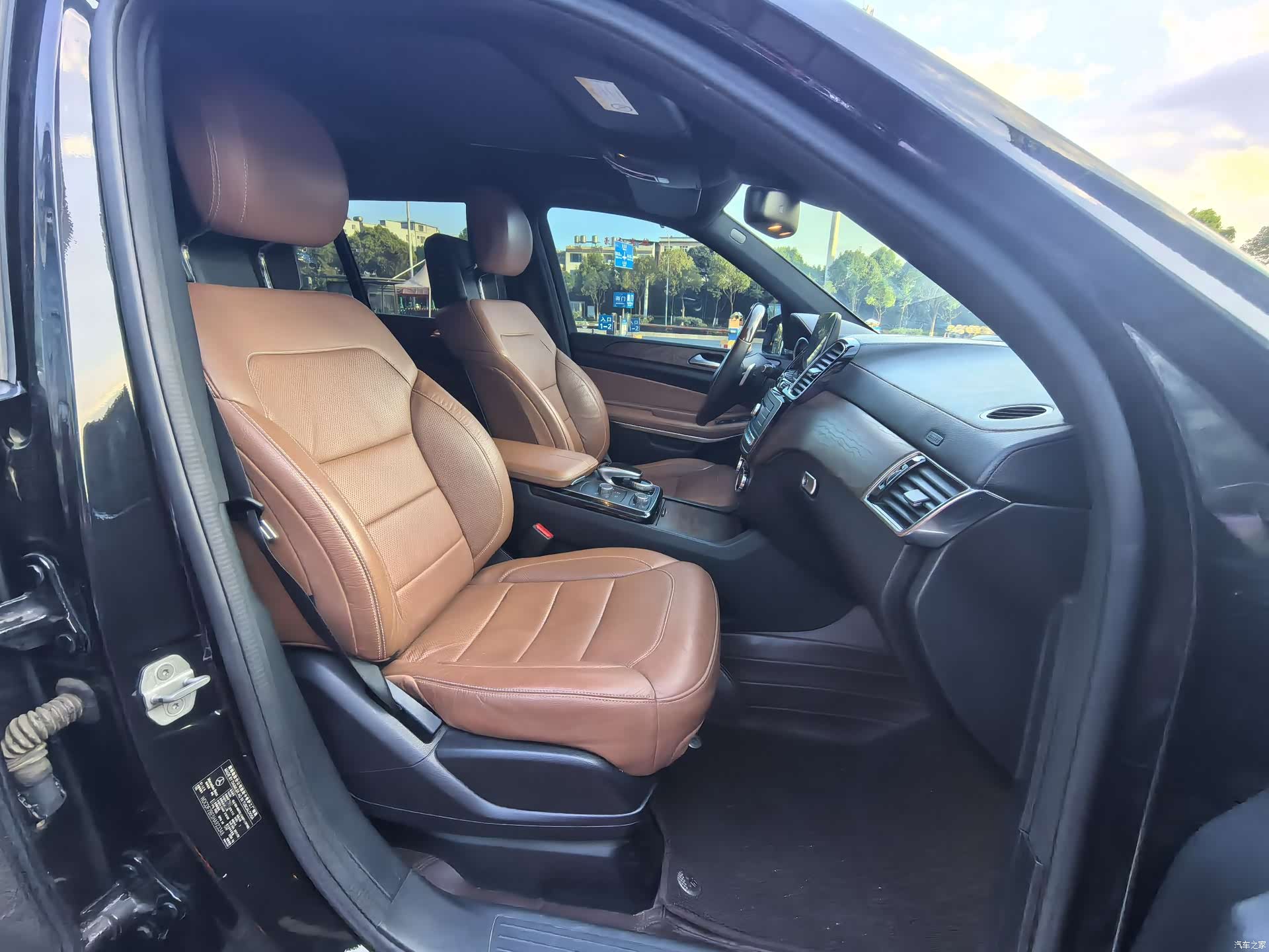 Mercedes-Benz GLS, 2017 14