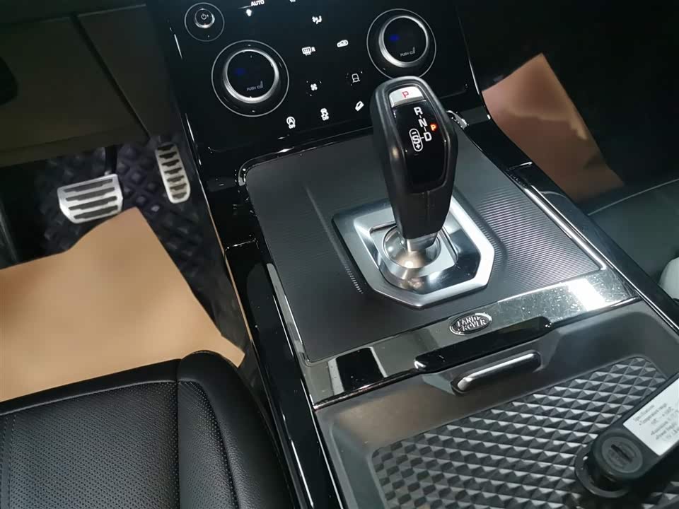 Land Rover Range Rover Aurora