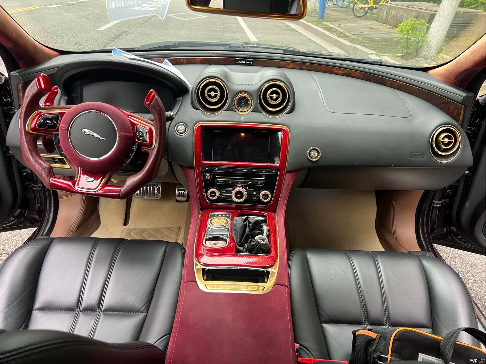Jaguar XJ, 2014 24