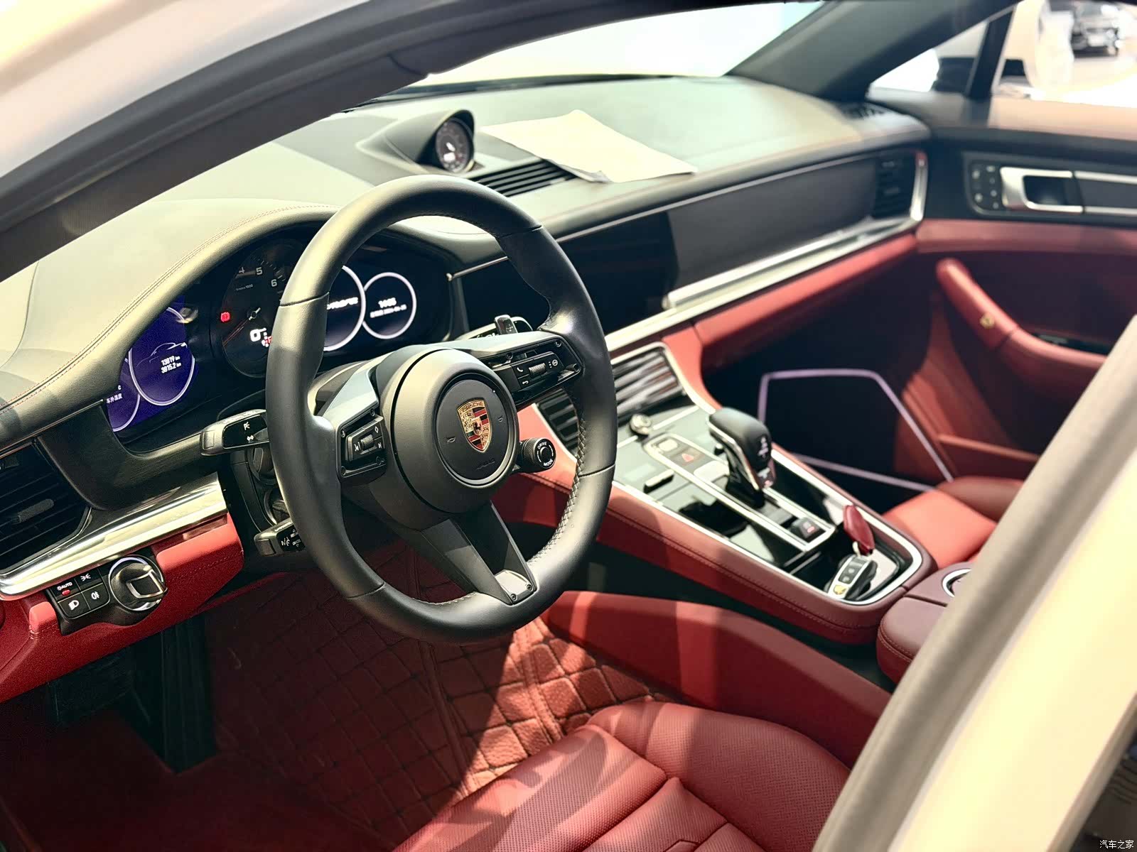 Porsche Panamera, 2024 7