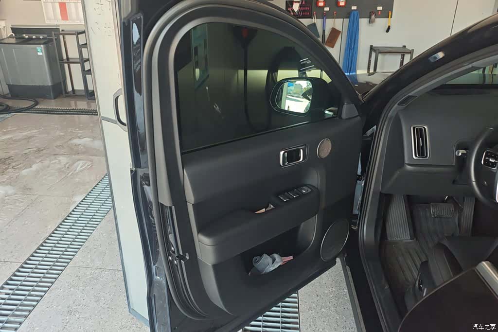 Li Auto L6, 2024 7