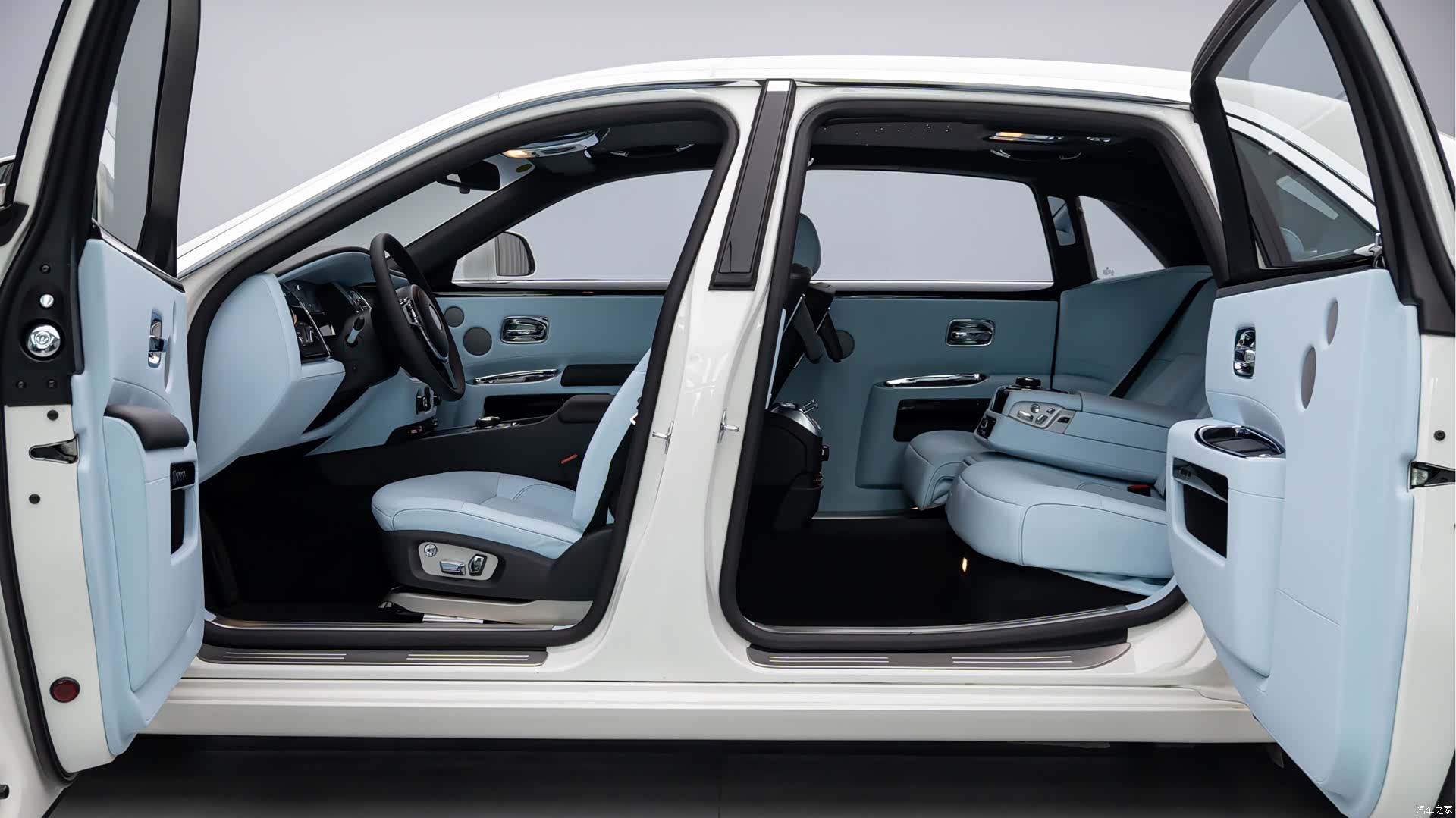 Rolls-Royce Ghost, 2016 18