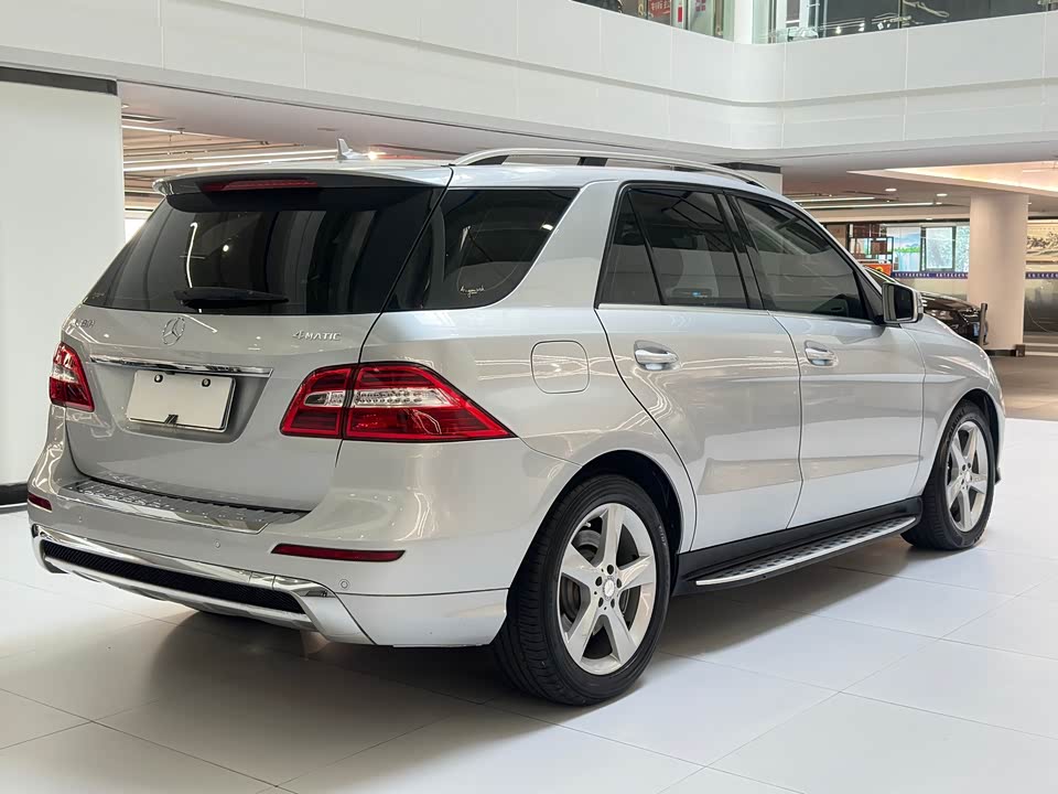 Mercedes-Benz M class