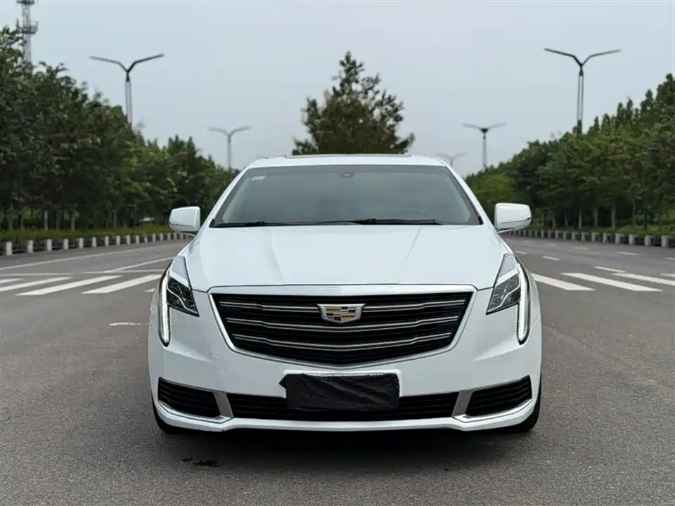Cadillac XTS