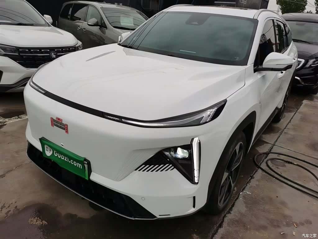 Geely Galaxy L7, 2024 1