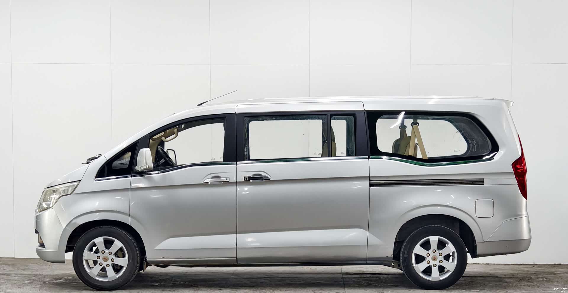 Wuling LJ479QE, 2015 7