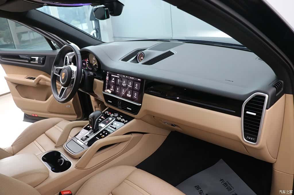 Porsche Cayenne, 2021 22