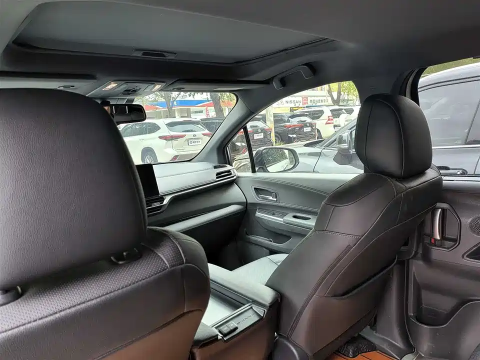 Toyota SIENNA Toyota SIENNA