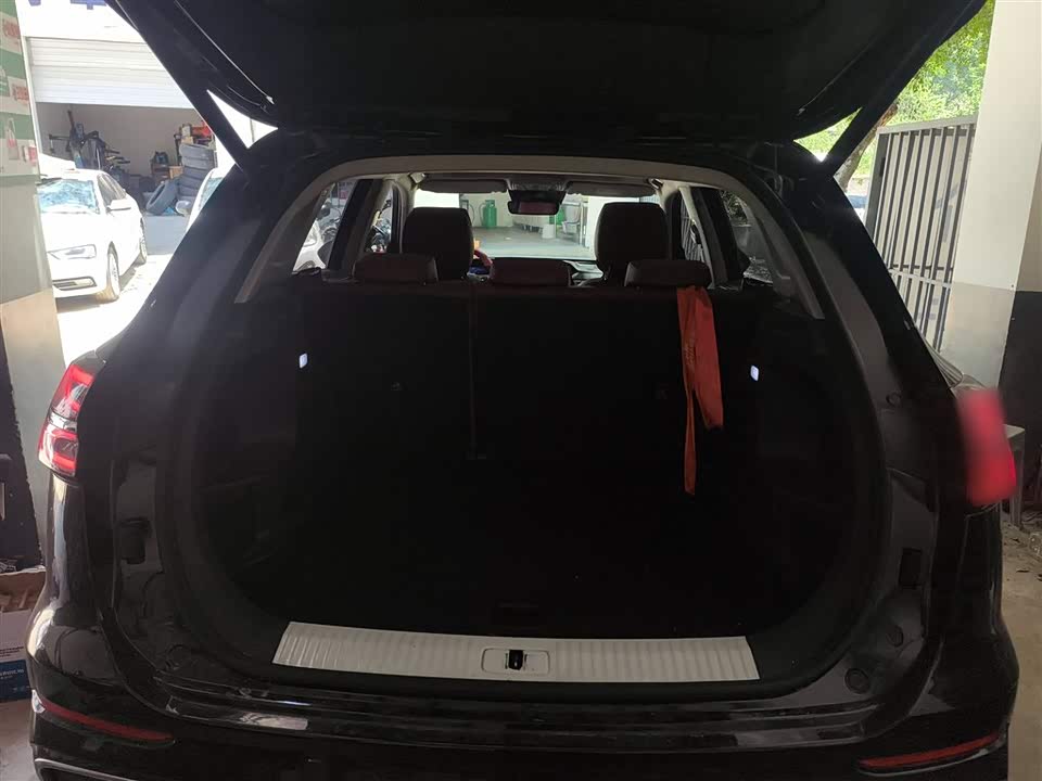 Hongqi HS5 Hongqi HS5