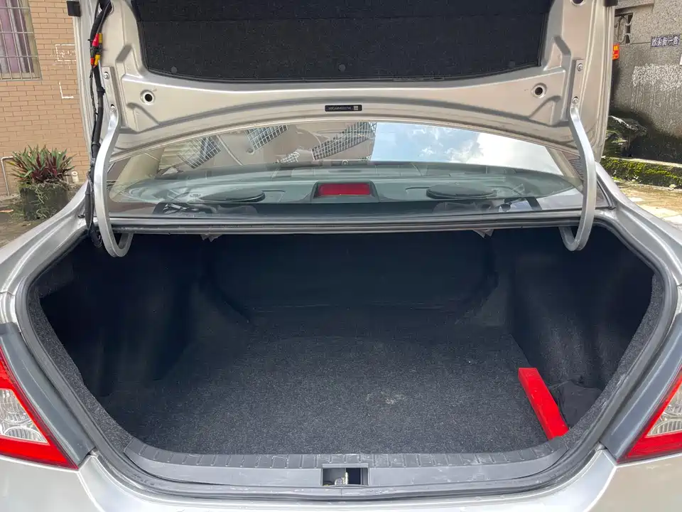 BYD F3