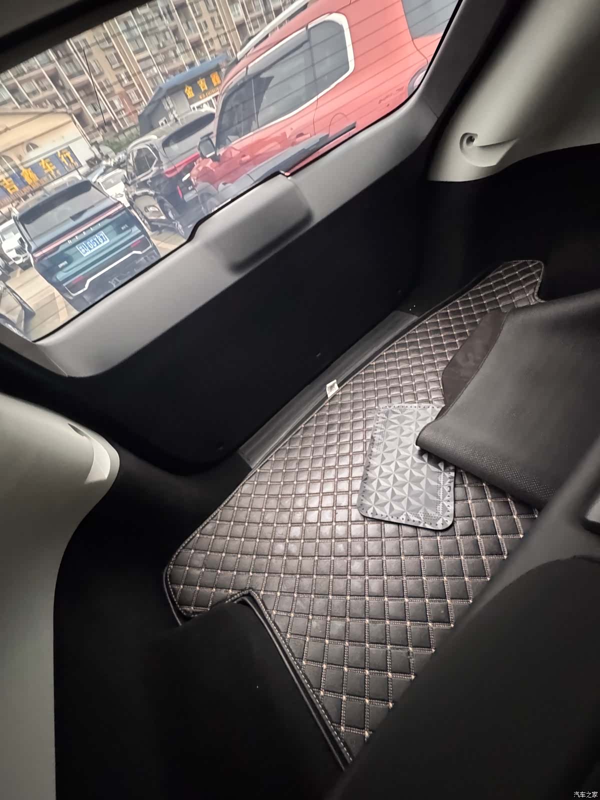 Roewe RX5, 2025 15