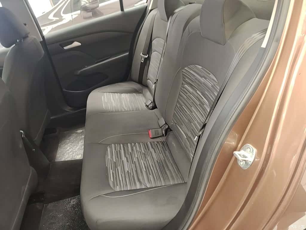 Chevrolet 320, 2019 17