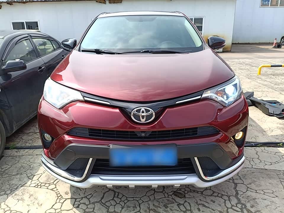 Toyota RAV4 Rongfang