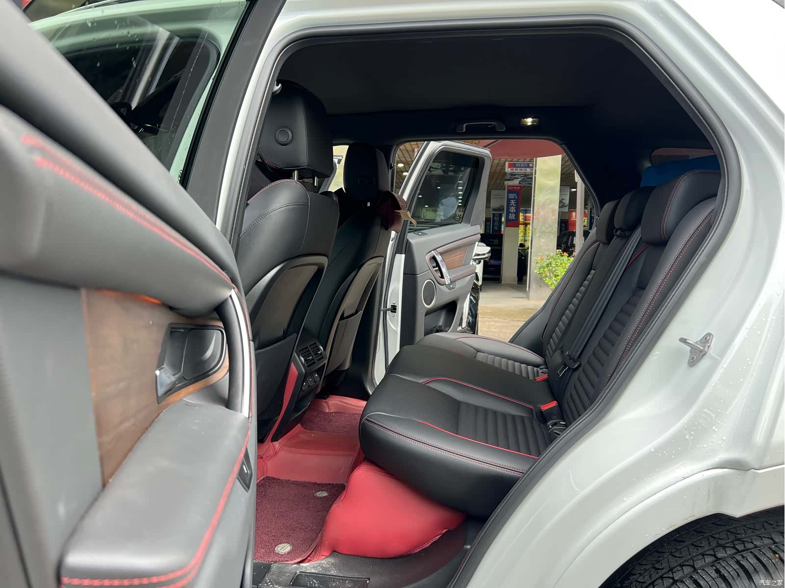 Land Rover Discovery, 2023 14