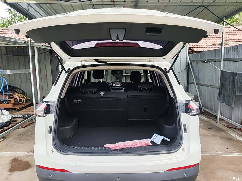 Wuling 510, 2019 19