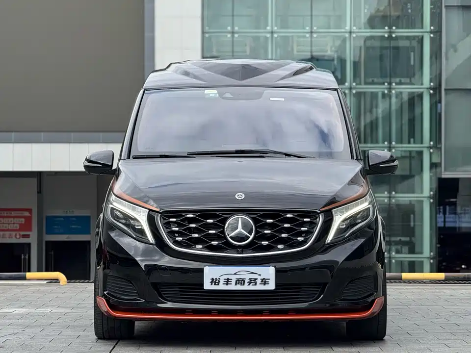 Mercedes-Benz V-class