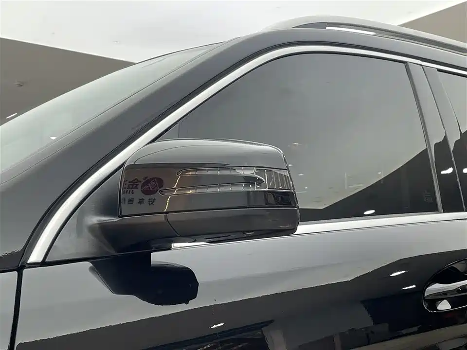 Mercedes-Benz GLS Mercedes-Benz GLS
