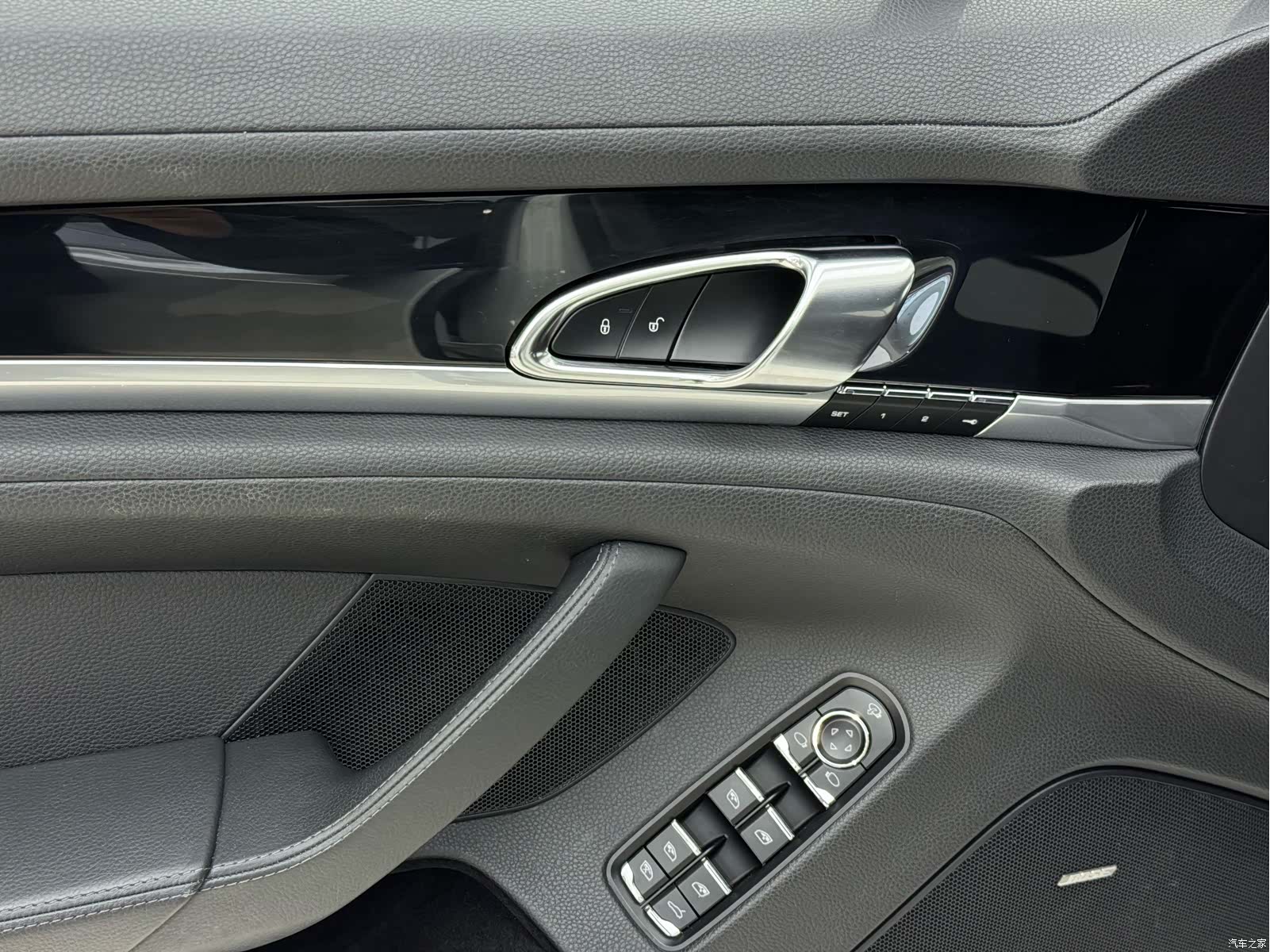 Porsche Panamera, 2015 10