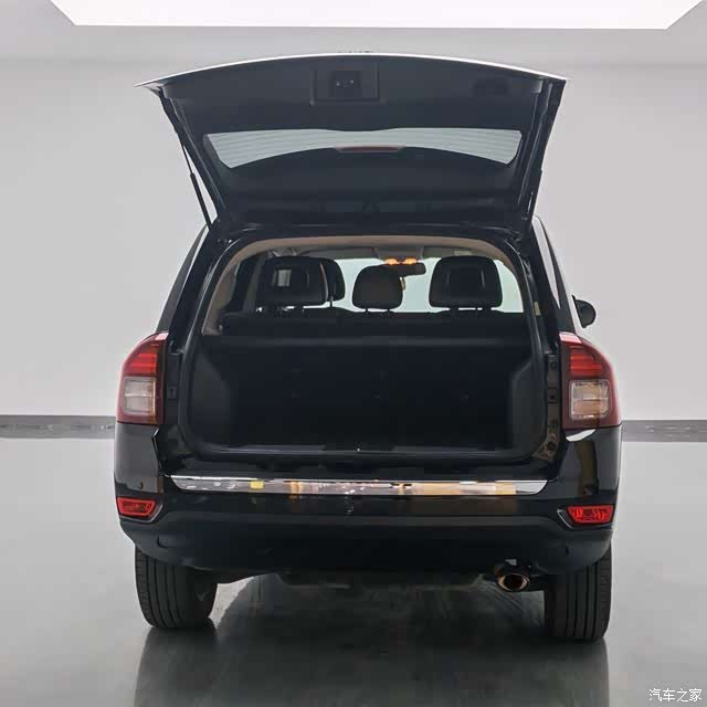 Jeep Compass, 2015 10