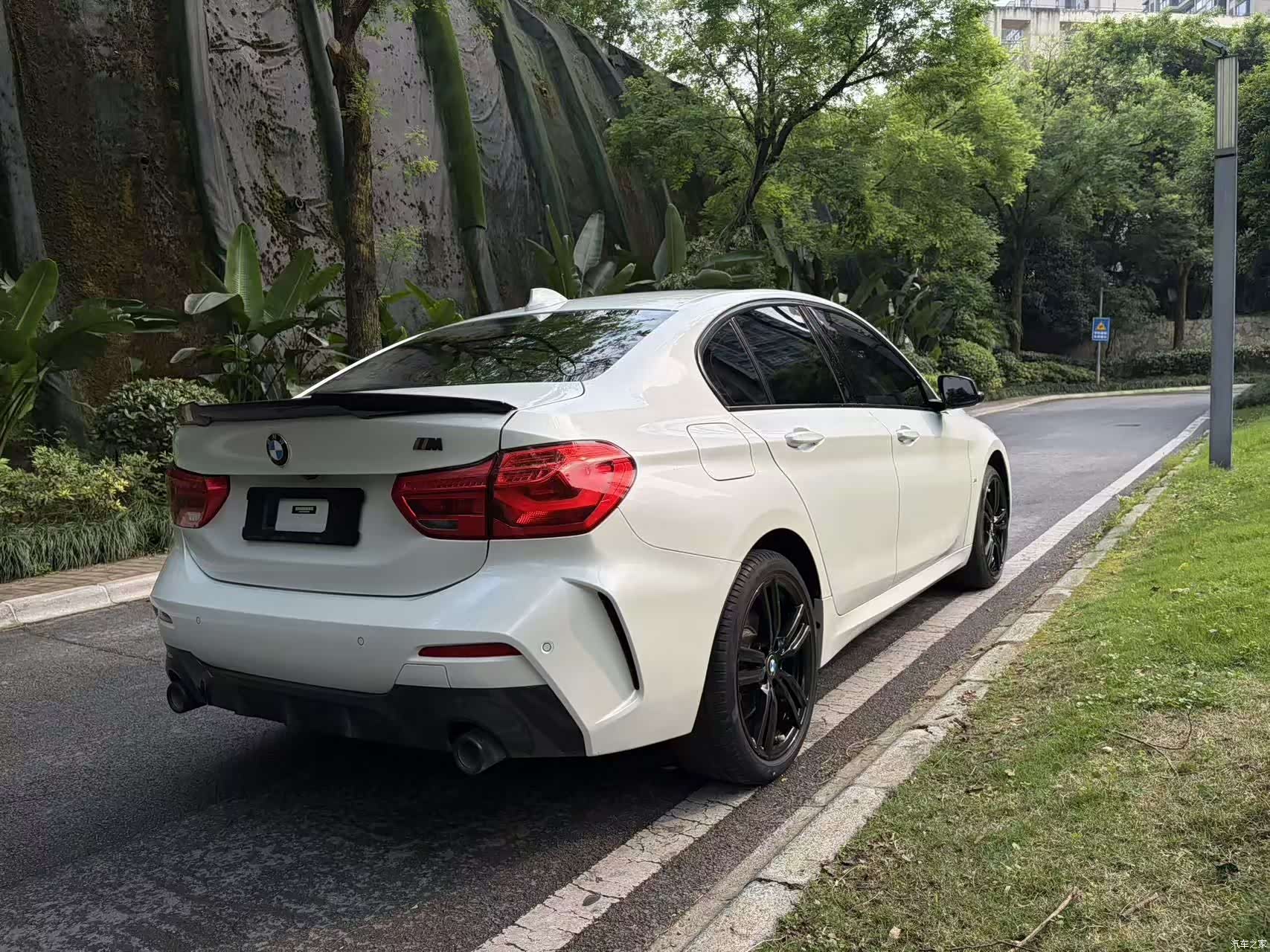 BMW 1 Series, 2022 6