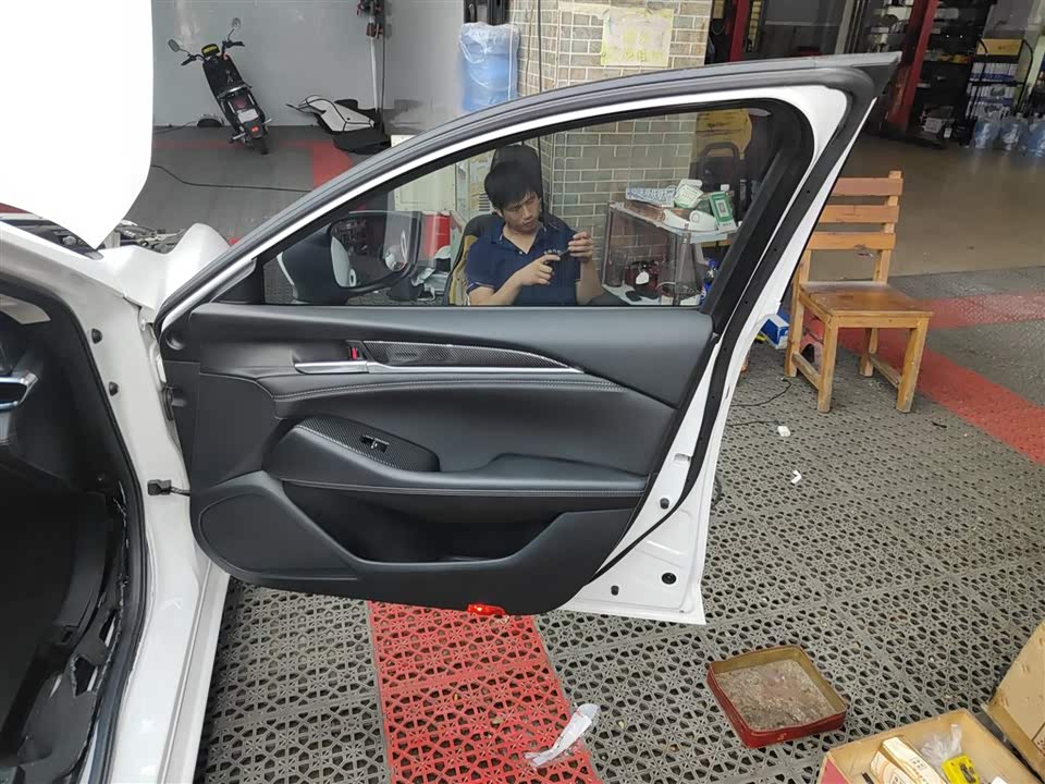 Mazda Atez Mazda Atez