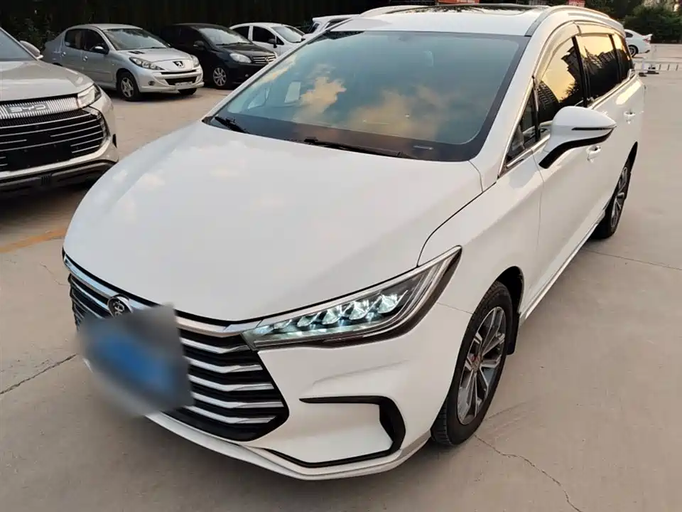 BYD Song MAX BYD Song MAX