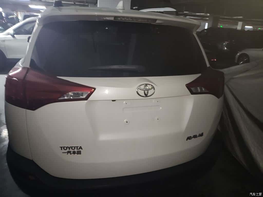 Toyota RAV4, 2016 4