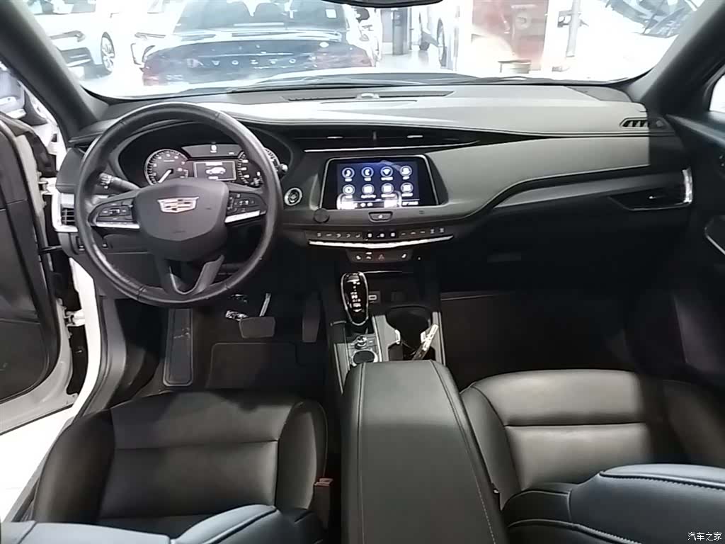 Cadillac XT4, 2020 10