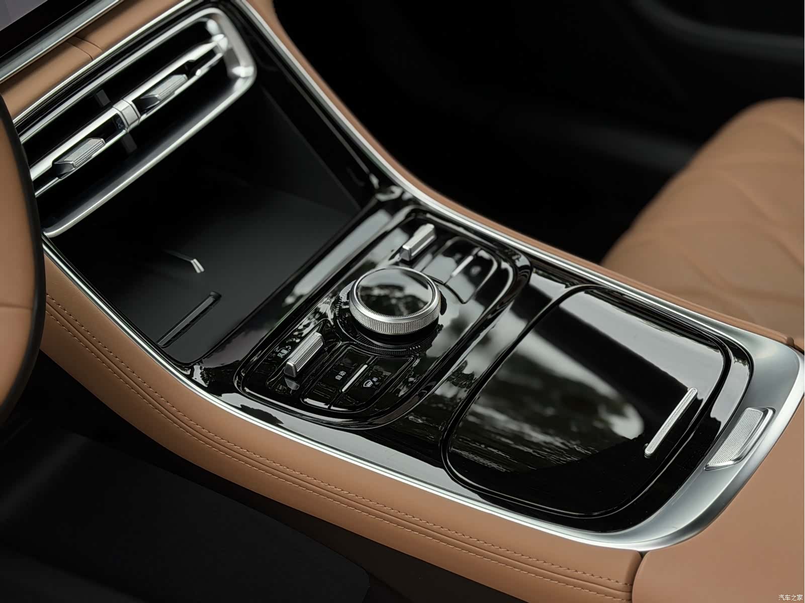 Geely A7, 2025 16