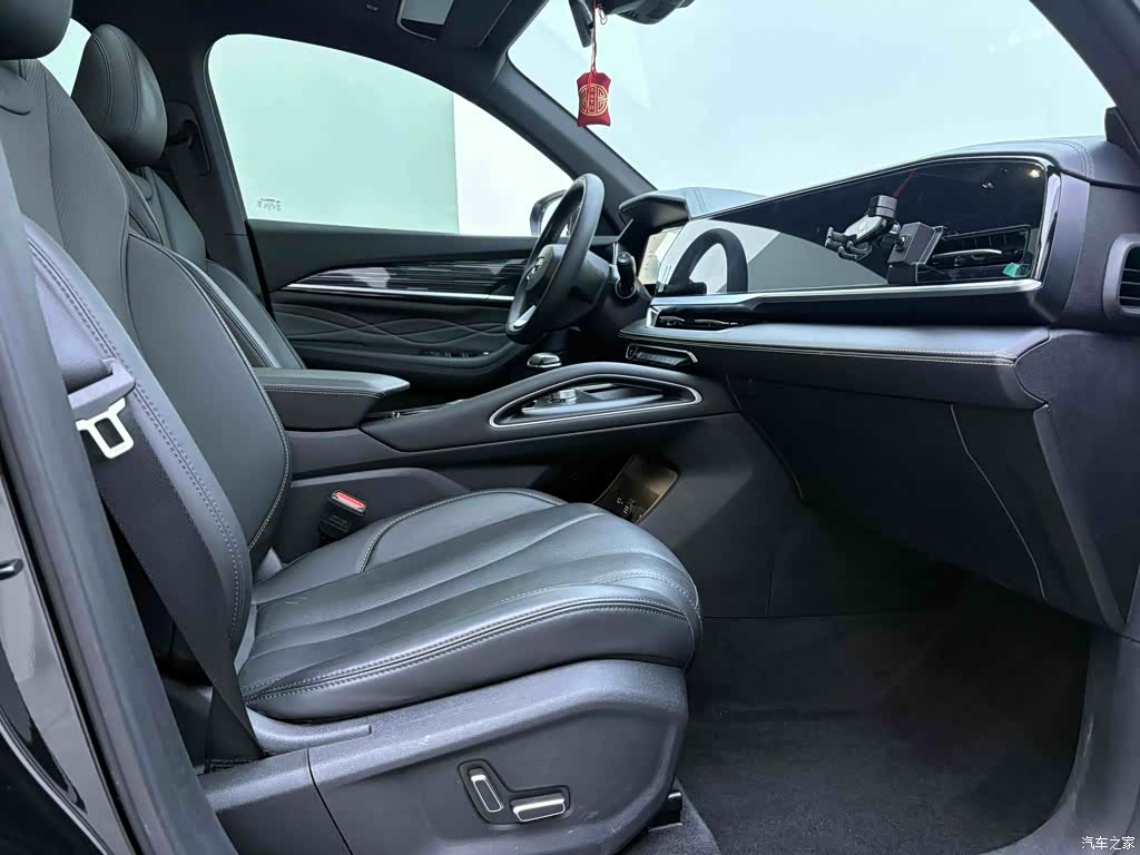 Geely Xingyue L, 2024 18