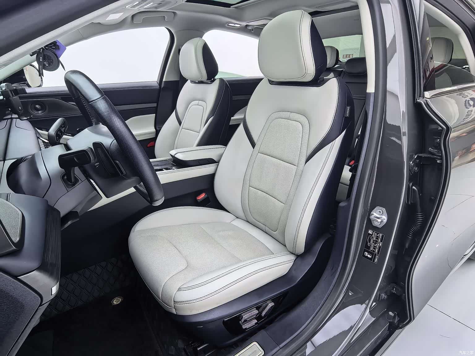 Lincoln Z, 2022 18