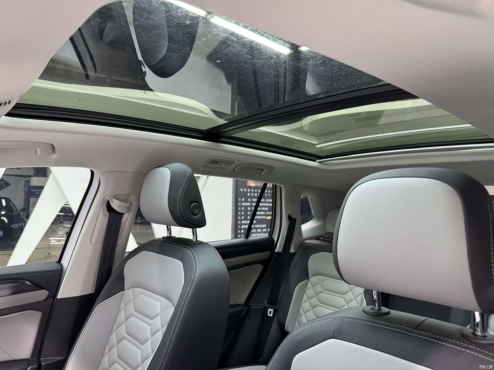 Volkswagen Tayron, 2023 15