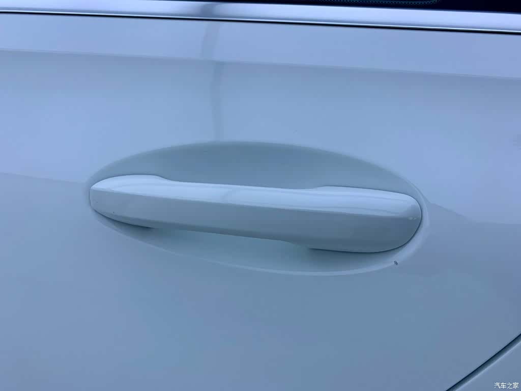 Mercedes-Benz C-Class, 2023 28