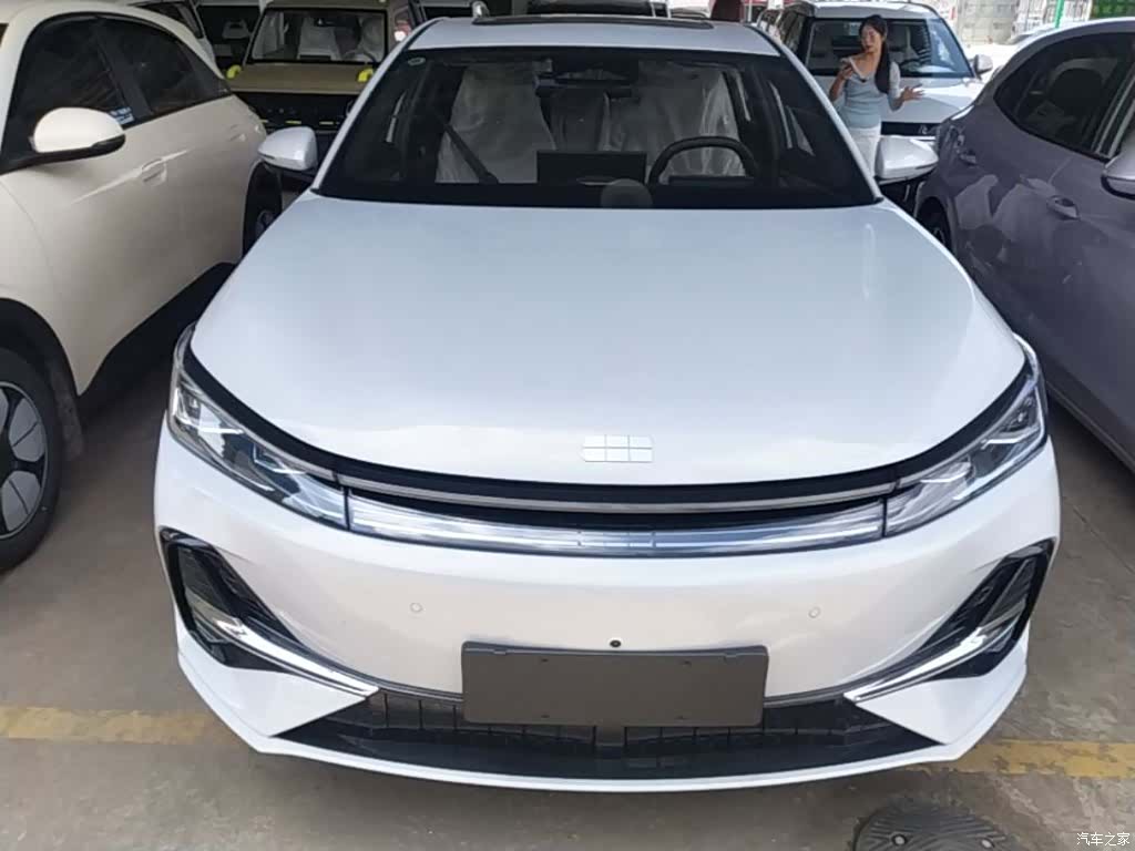 Geely A7, 2026 3