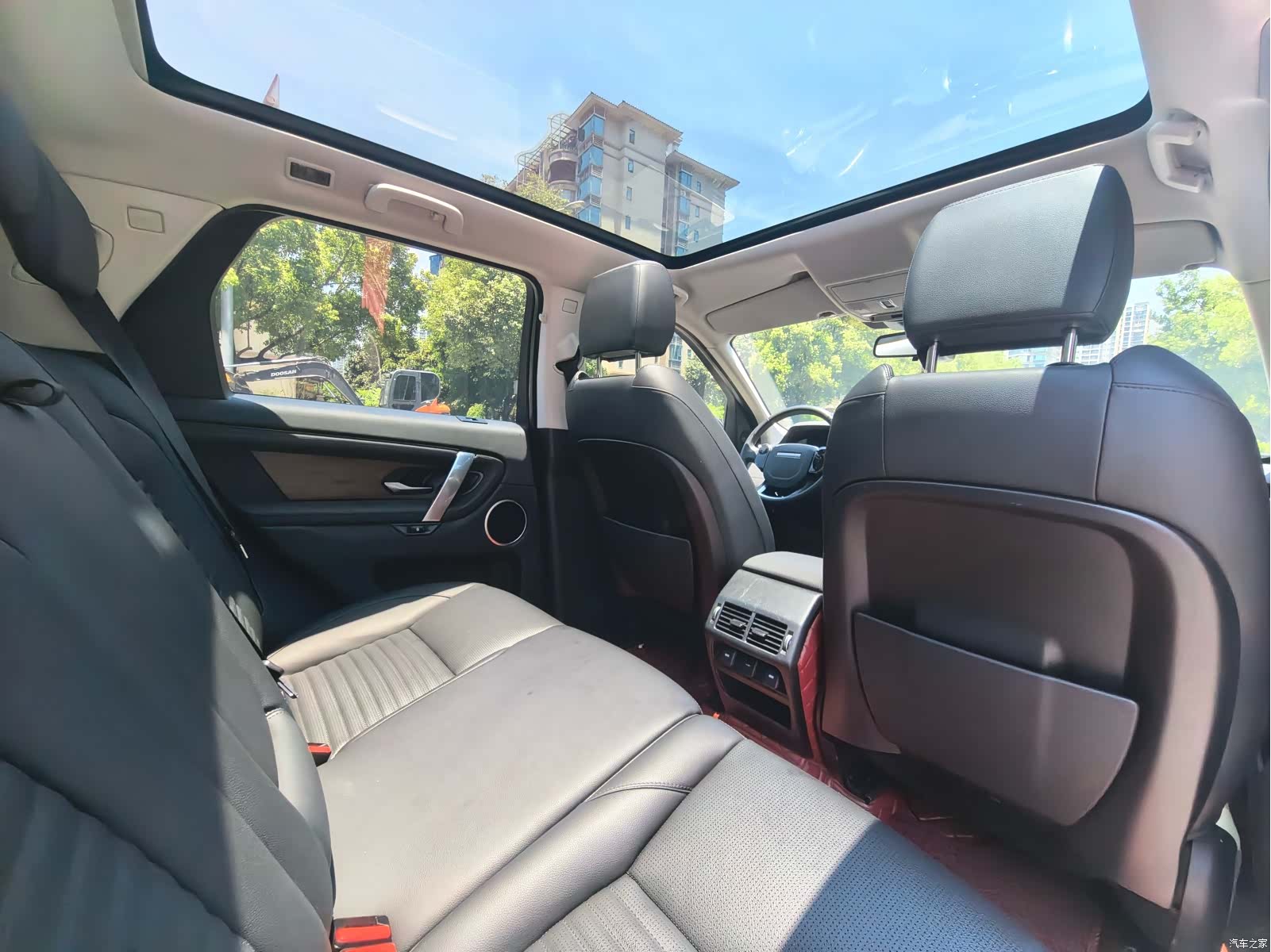 Land Rover Discovery, 2021 8