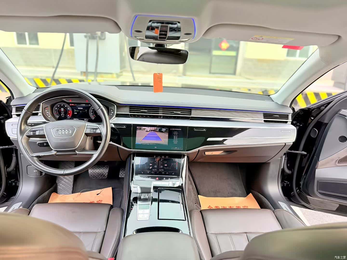 Audi A8L, 2020 все фото
