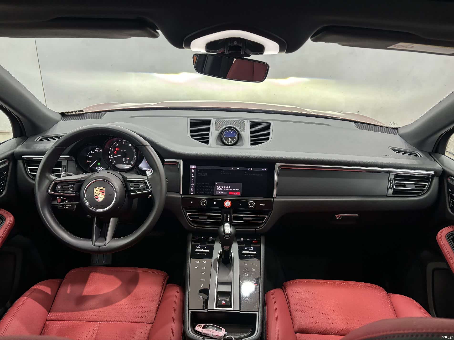 Porsche Macan, 2024 14