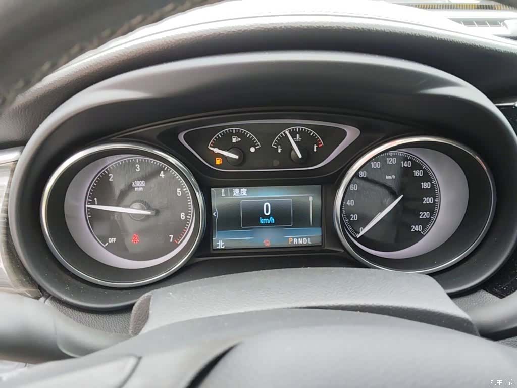 Buick Envision Plus, 2020 11