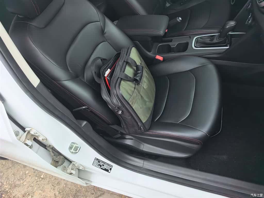 Chevrolet 320, 2018 25