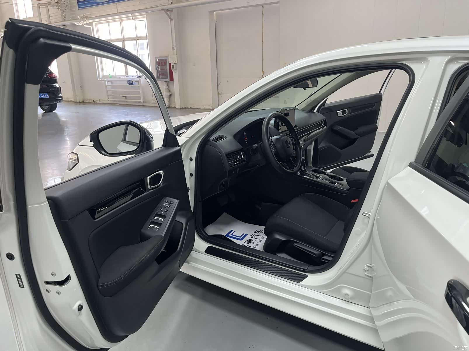 Honda Civic, 2023 11