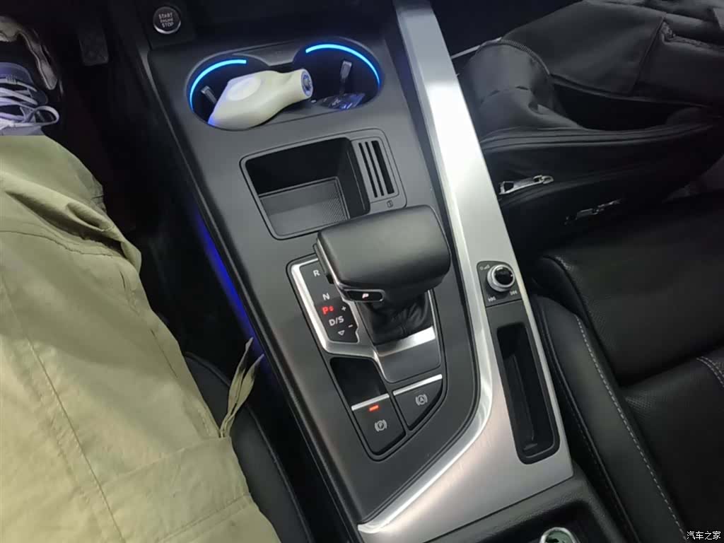 Audi A4L, 2024 14