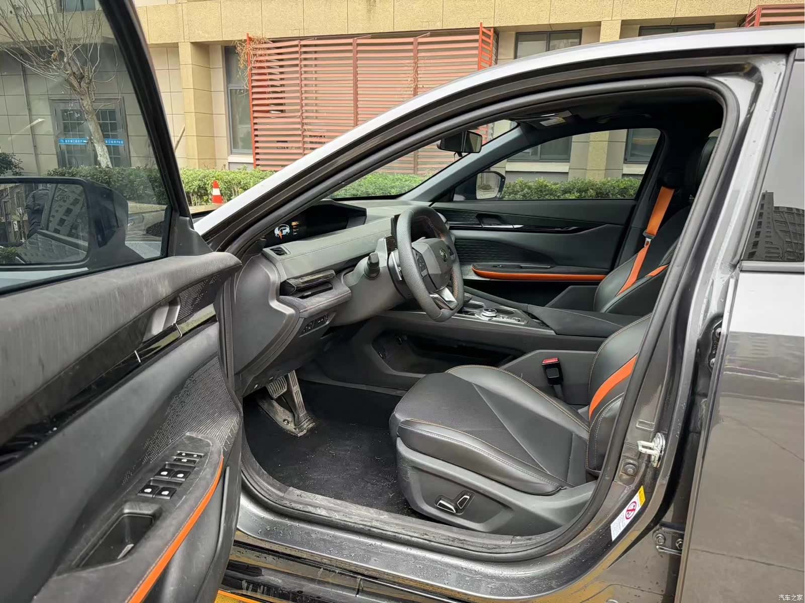 Changan UNI-V, 2023 4